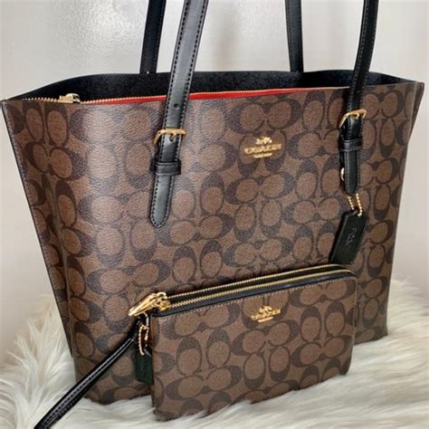 largest coach tote